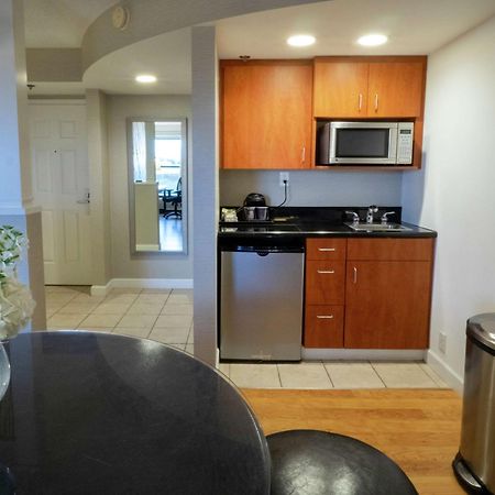 Doubletree By Hilton Buffalo-Amherst Bagian luar foto