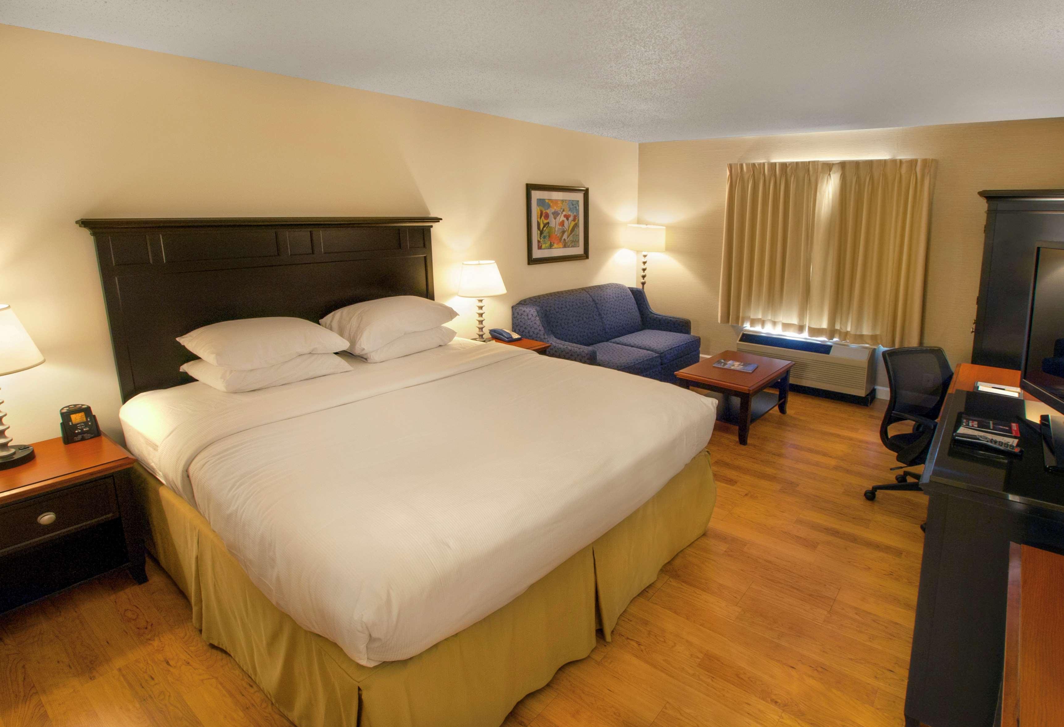 Doubletree By Hilton Buffalo-Amherst Bagian luar foto