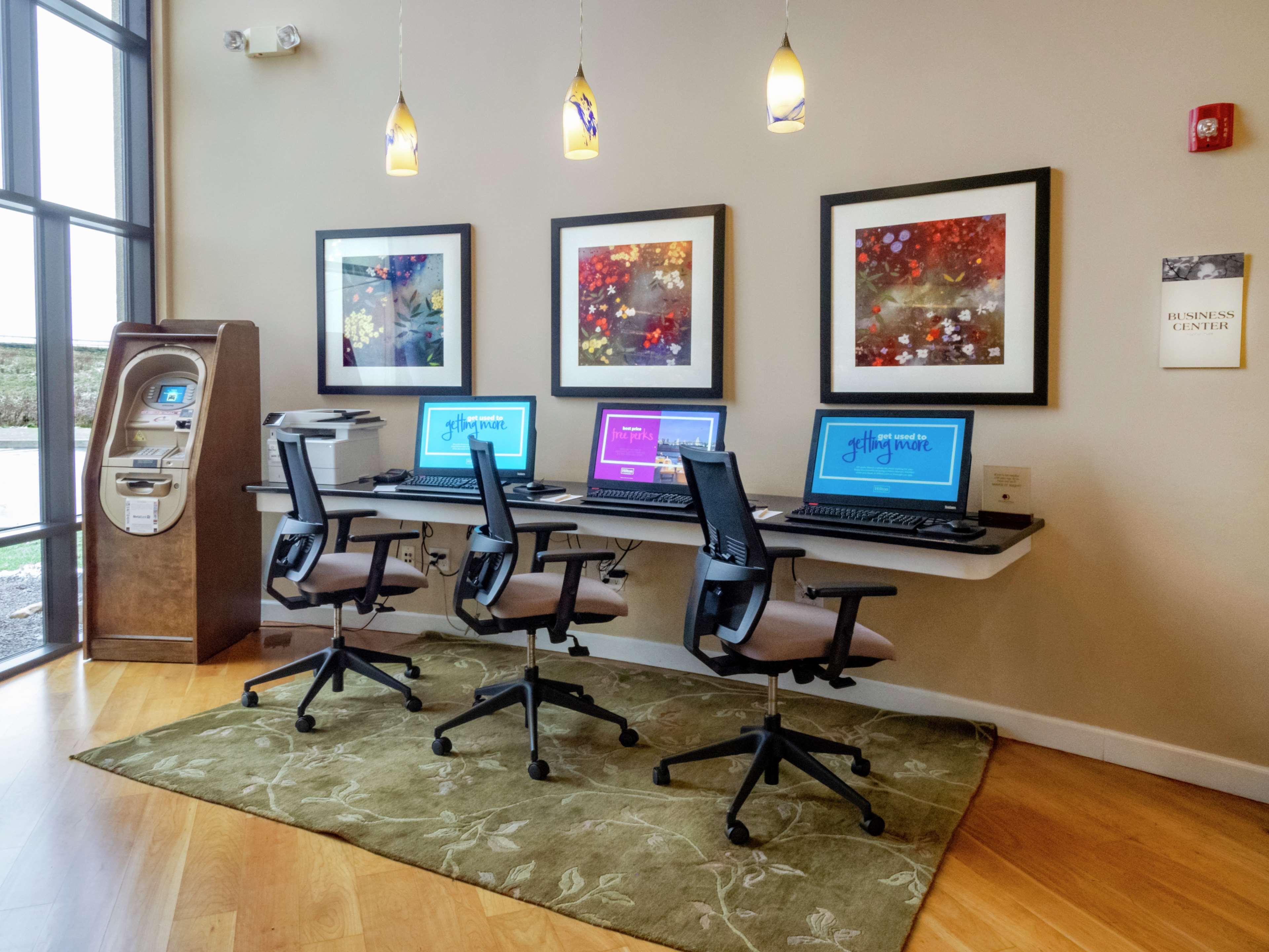 Doubletree By Hilton Buffalo-Amherst Bagian luar foto