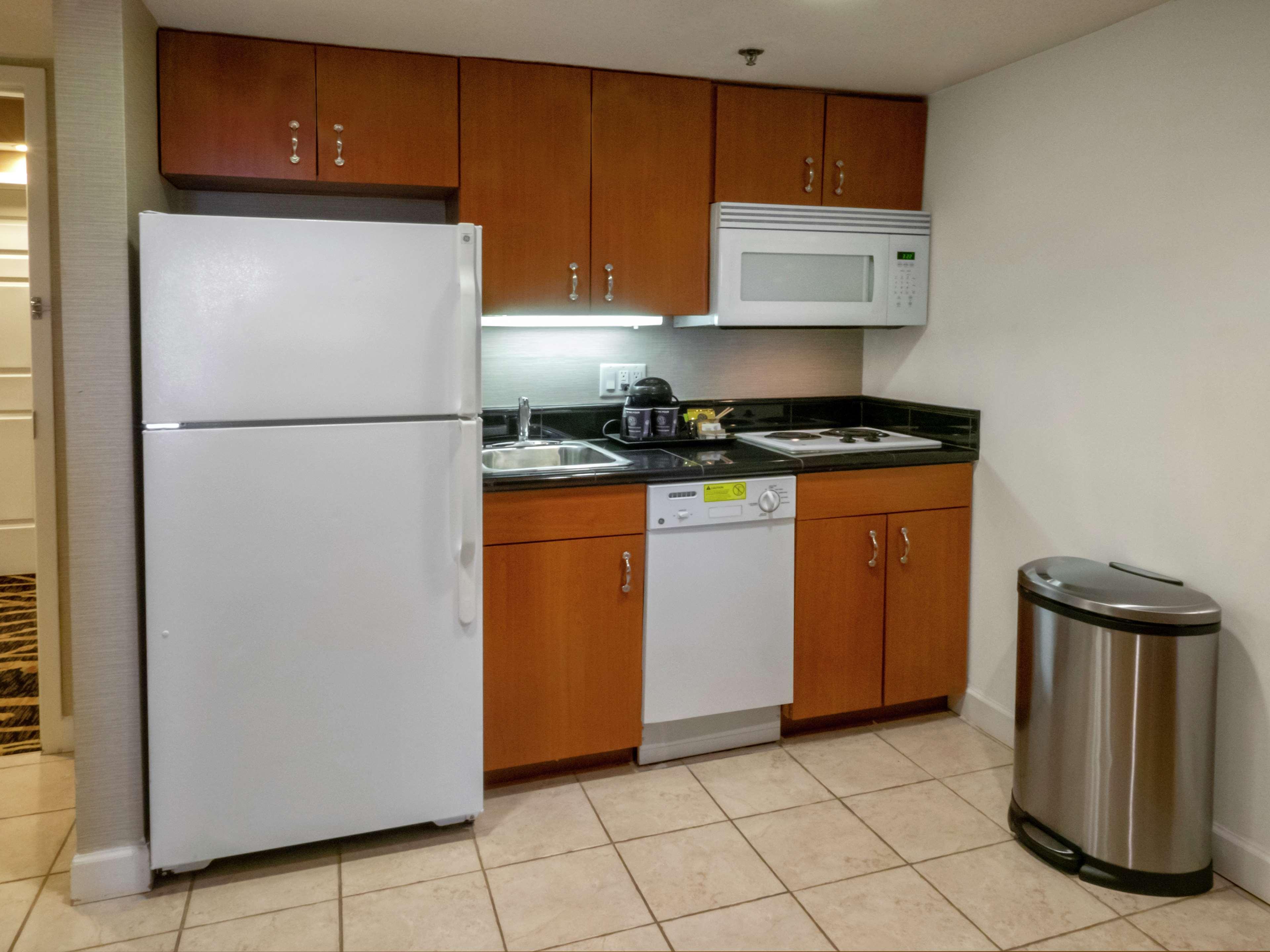 Doubletree By Hilton Buffalo-Amherst Bagian luar foto