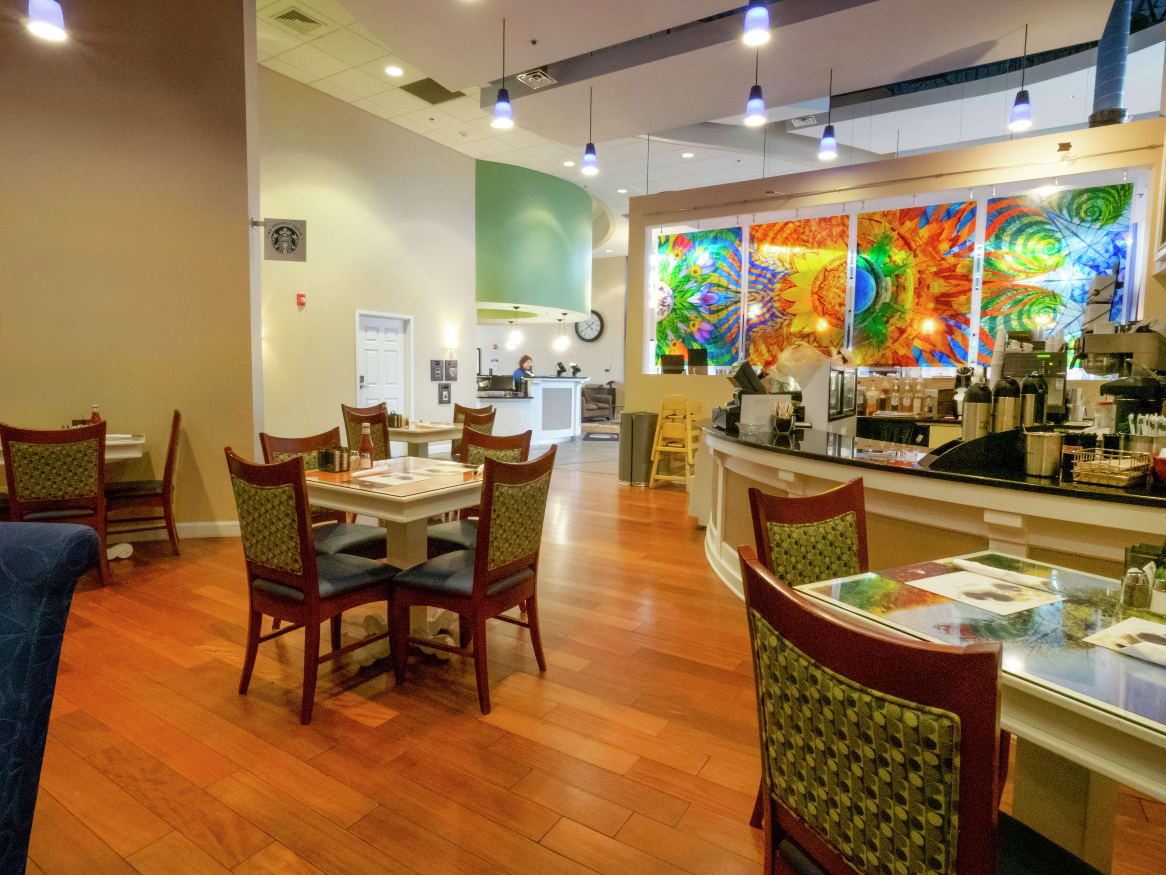 Doubletree By Hilton Buffalo-Amherst Bagian luar foto